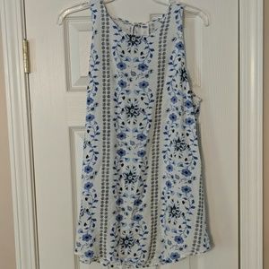 Old Navy tank top.  Size L Tall.